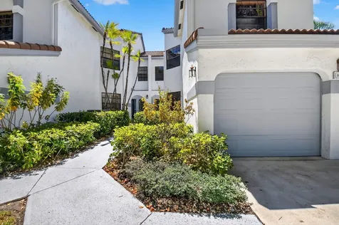 5382 Venetia Court Boynton Beach FL 33437