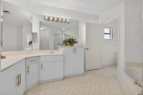 5382 Venetia Court Boynton Beach FL 33437