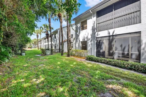 5382 Venetia Court Boynton Beach FL 33437