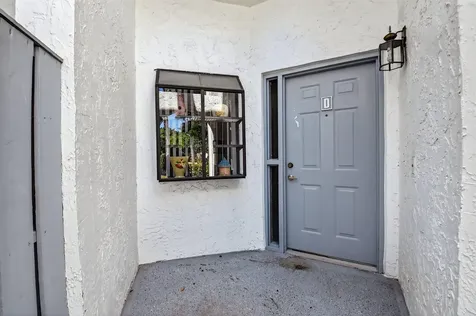 5382 Venetia Court Boynton Beach FL 33437