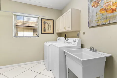 1421 Sw 16th Street Boca Raton FL 33486