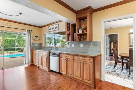 1421 Sw 16th Street Boca Raton FL 33486