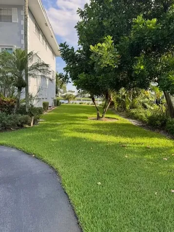 169 Atlantis Boulevard Boulevard Atlantis FL 33462