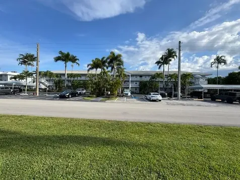 169 Atlantis Boulevard Boulevard Atlantis FL 33462