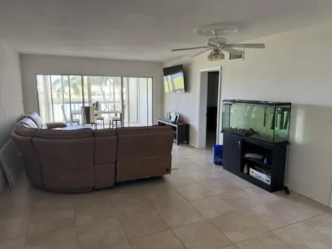 169 Atlantis Boulevard Boulevard Atlantis FL 33462