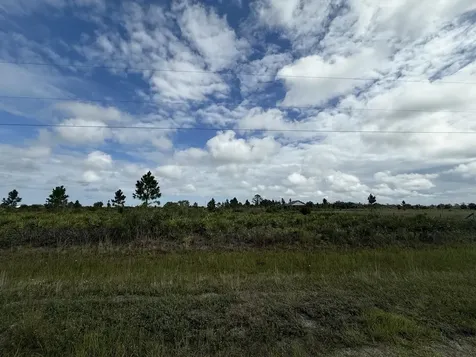 18619 NW 248th Street Okeechobee FL 34972