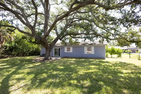 1914 Sw Beauregard Street Port Saint Lucie FL 34953