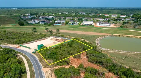 37 Dye Fore Estates Casa de Campo DR 22000