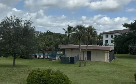 9355 Sw 8th Street Boca Raton FL 33428