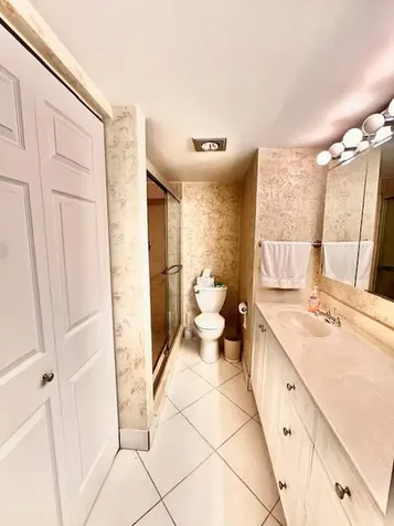 3057 Yarmouth C Boca Raton FL 33434