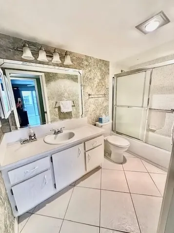 3057 Yarmouth C Boca Raton FL 33434