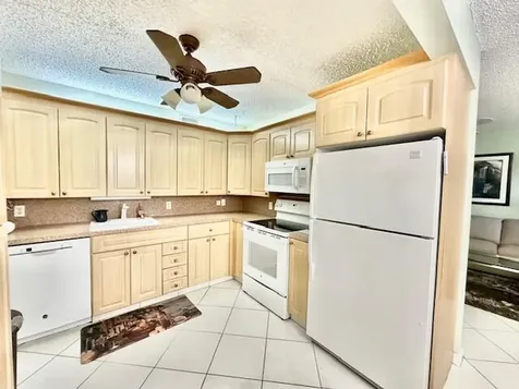3057 Yarmouth C Boca Raton FL 33434
