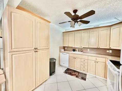 3057 Yarmouth C Boca Raton FL 33434
