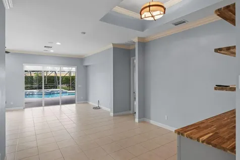 9152 Short Chip Circle Port Saint Lucie FL 34986