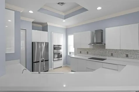 9152 Short Chip Circle Port Saint Lucie FL 34986
