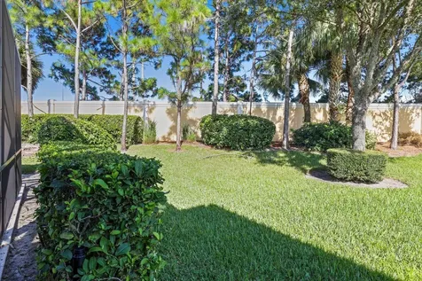 9152 Short Chip Circle Port Saint Lucie FL 34986