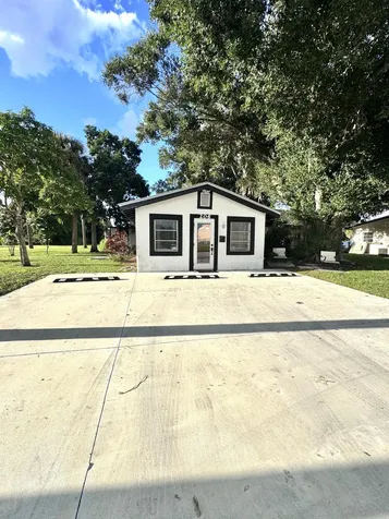 206 SW 3rd Street Okeechobee FL 34974