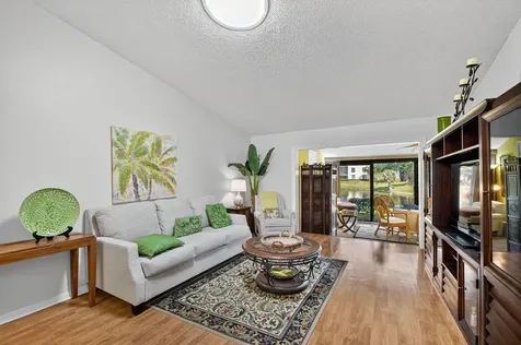 612 Sea Pine Way Greenacres FL 33415