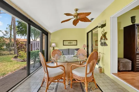 612 Sea Pine Way Greenacres FL 33415