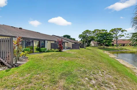612 Sea Pine Way Greenacres FL 33415