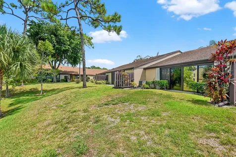 612 Sea Pine Way Greenacres FL 33415