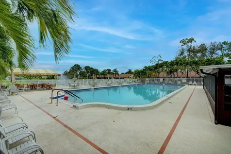 612 Sea Pine Way Greenacres FL 33415
