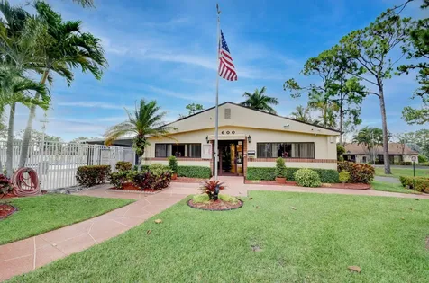 612 Sea Pine Way Greenacres FL 33415