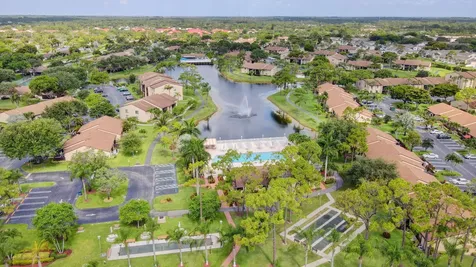612 Sea Pine Way Greenacres FL 33415