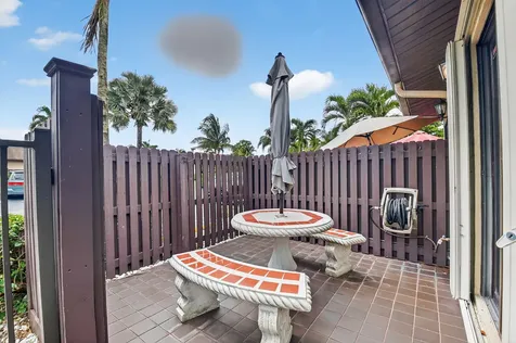 612 Sea Pine Way Greenacres FL 33415