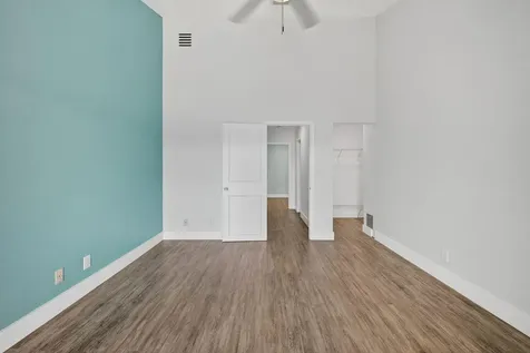 3239 NW 44th Street Oakland Park FL 33309