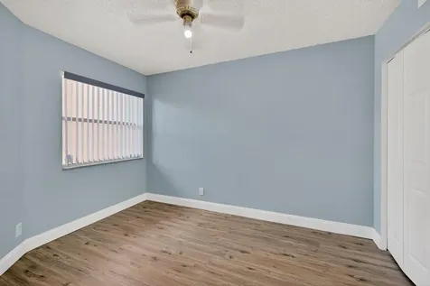 3239 NW 44th Street Oakland Park FL 33309