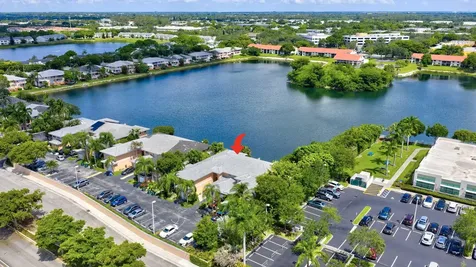 3239 NW 44th Street Oakland Park FL 33309