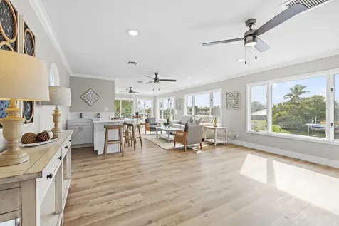 25 Park Avenue Vero Beach FL 32960
