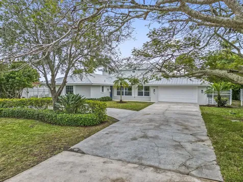 25 Park Avenue Vero Beach FL 32960