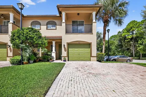 6272 S Military Trail Lake Worth FL 33463