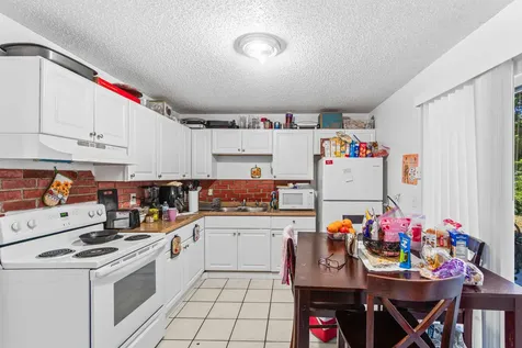 2313 Z Terrace Riviera Beach FL 33404