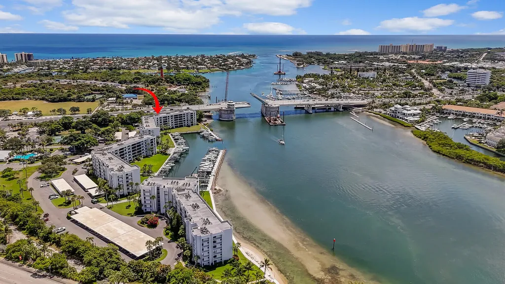 1748 Jupiter Cove Drive Jupiter FL 33469