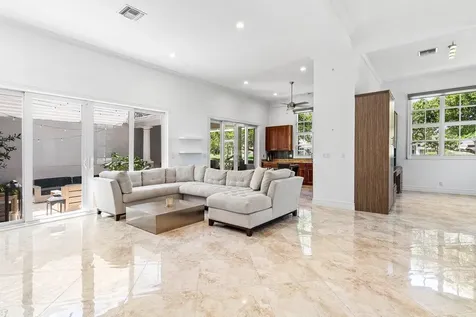 4023 Nw 58th Street Boca Raton FL 33496