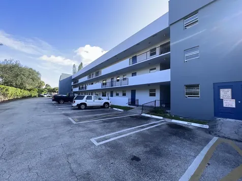 1630 Embassy Drive West Palm Beach FL 33401