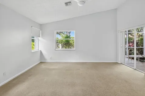 9914 Harbour Lake Circle Boynton Beach FL 33437