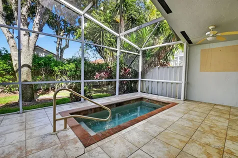 9914 Harbour Lake Circle Boynton Beach FL 33437