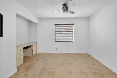 9914 Harbour Lake Circle Boynton Beach FL 33437