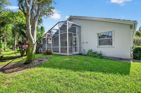 9914 Harbour Lake Circle Boynton Beach FL 33437