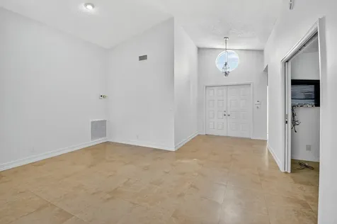9914 Harbour Lake Circle Boynton Beach FL 33437