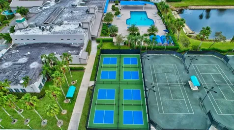 9914 Harbour Lake Circle Boynton Beach FL 33437