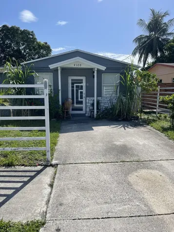 4108 Greenwood Avenue West Palm Beach FL 33407