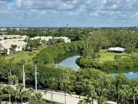 400 Ocean Trail Way Jupiter FL 33477