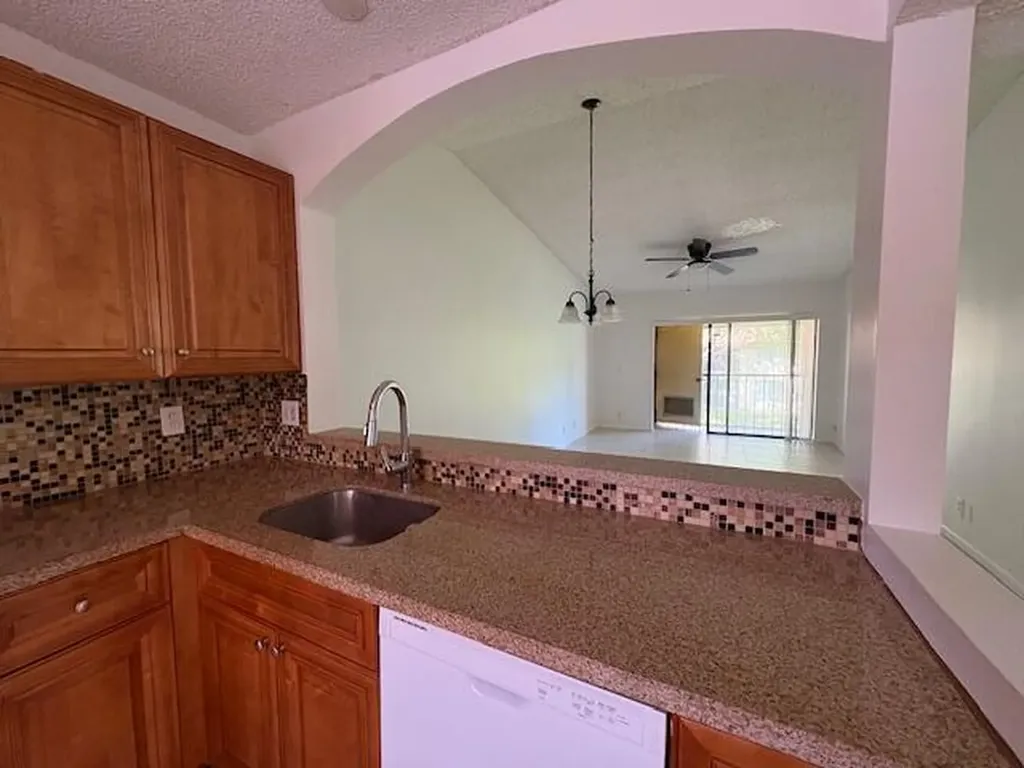 21938 Remsen Terrace Boca Raton FL 33433
