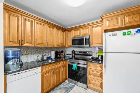 184 Flanders D Delray Beach FL 33484