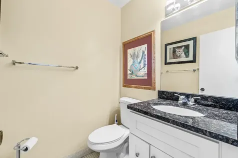 184 Flanders D Delray Beach FL 33484